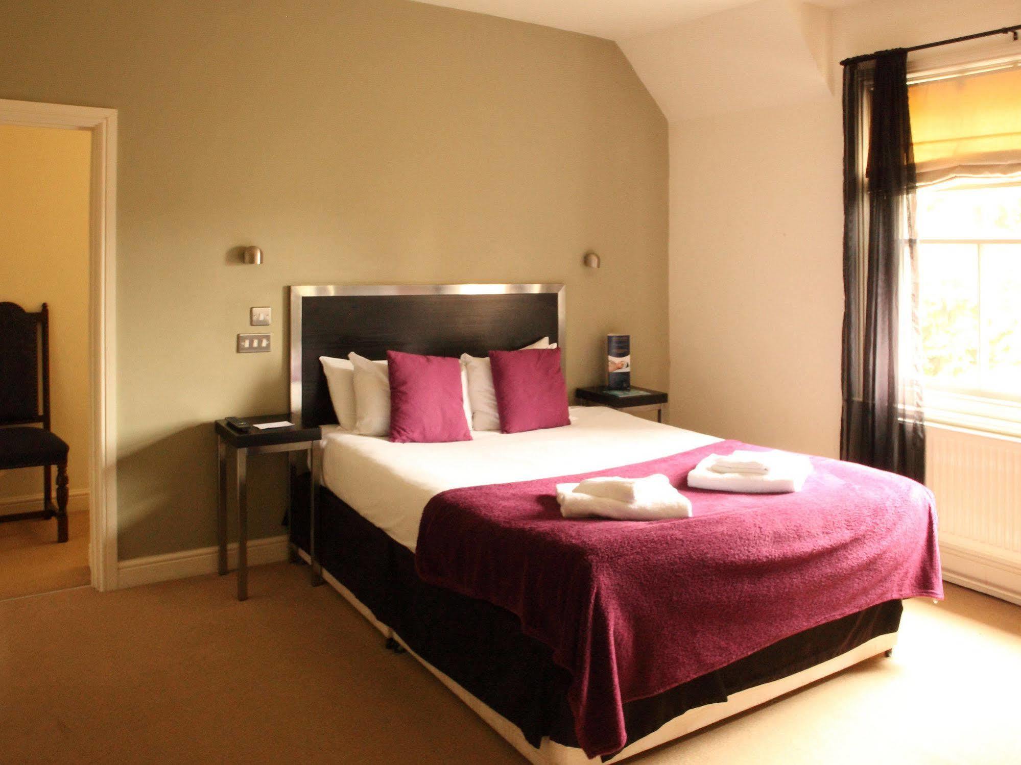 Tunbridge Wells Retreat Hotel Exterior photo